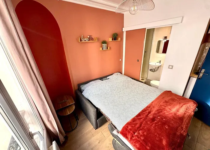 Sweet Pigalle Montmartre Апартаменты *